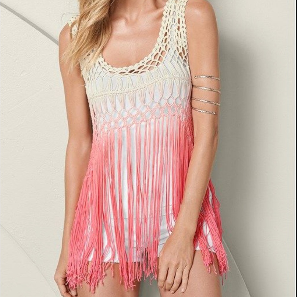 Venus crochet fringe top